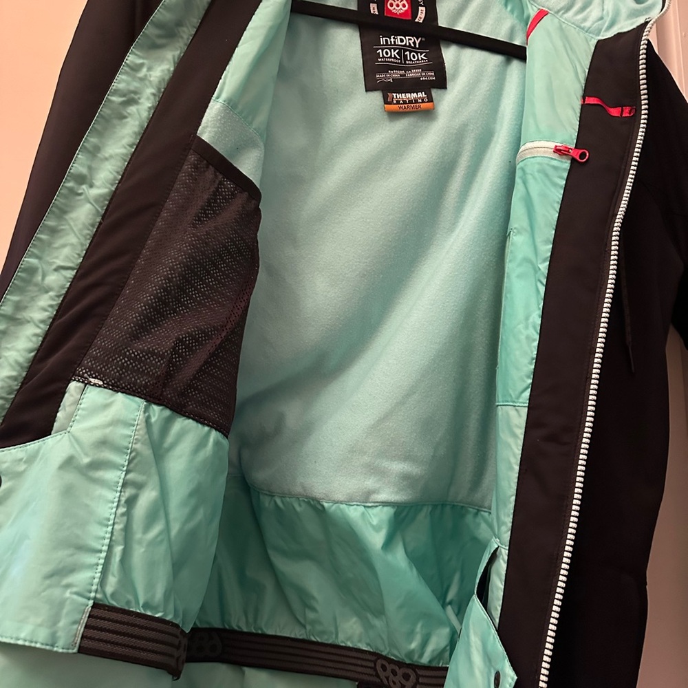 686 warm Black Softshell snow Jacket - image 3